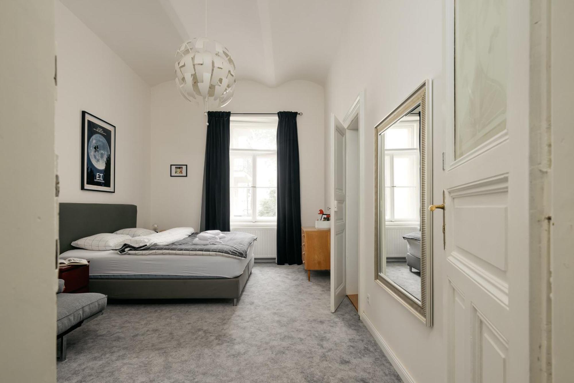 Comfortable And Cosy Apt A Few Steps From Dancing House And Naplavka Dance Prága Kültér fotó